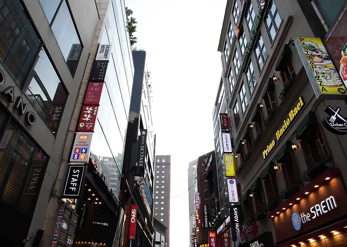 Ekonomy Myeongdong Premier *