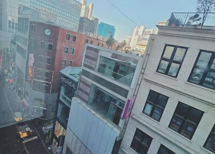 Ekonomy Myeongdong Premier