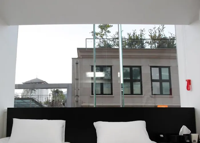 Hostel Ekonomy Myeongdong Premier *